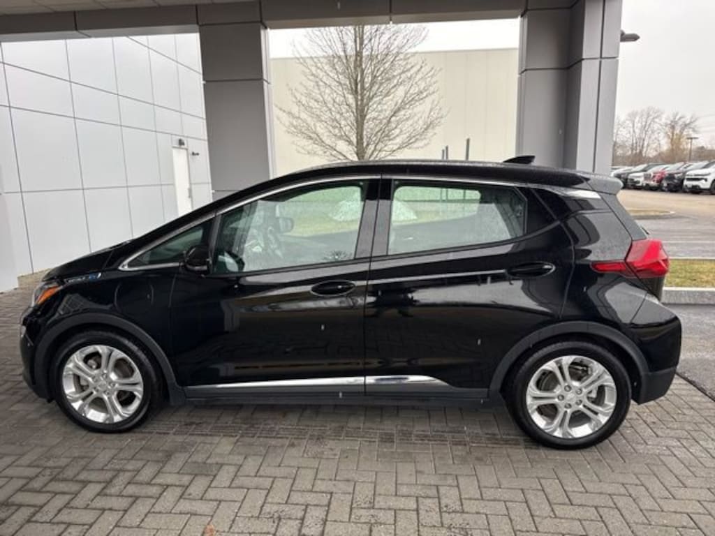 Used 2020 Chevrolet Bolt EV LT Car