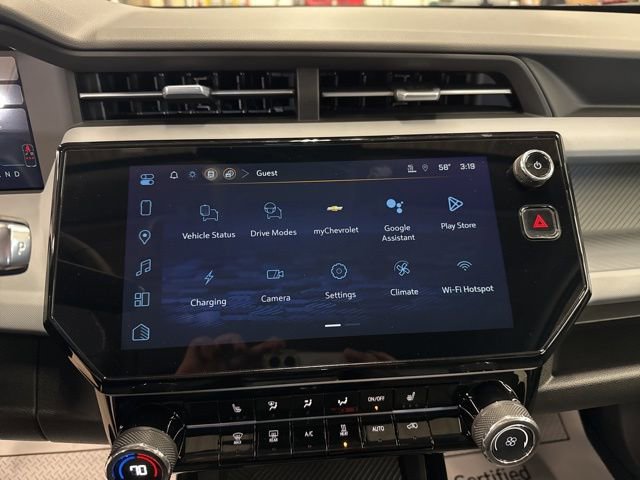 2027 Chevrolet Bolt LT - Photo 16
