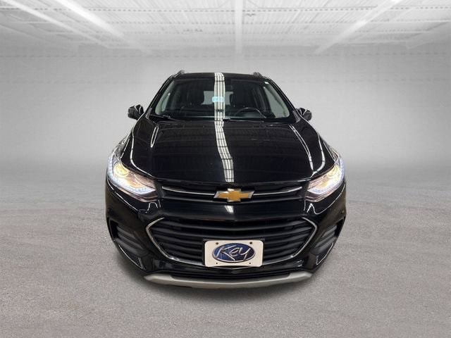 Used 2021 Chevrolet Trax LT with VIN KL7CJPSB9MB330647 for sale in South Burlington, VT