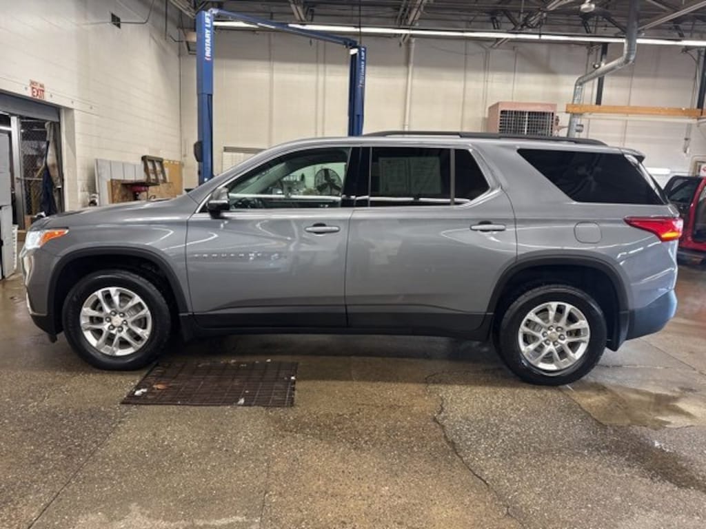 Used 2020 Chevrolet Traverse LT Leather SUV