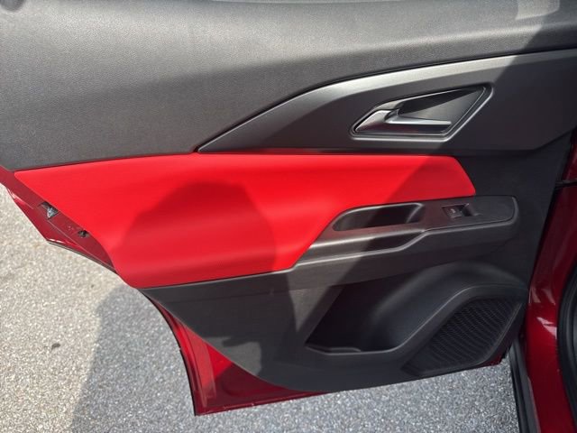 2025 Chevrolet Equinox EV RS - Photo 21