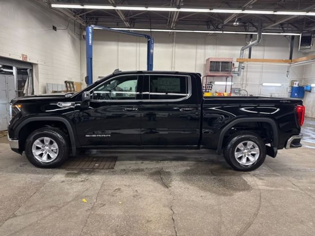 New 2026 GMC Sierra 1500 SLE Truck Crew Cab