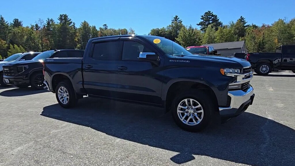 Used 2021 Chevrolet Silverado 1500 LT Truck Crew Cab