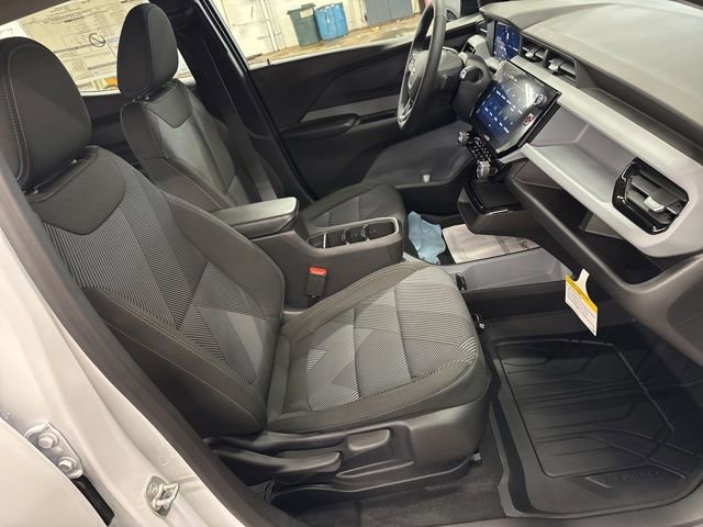 2027 Chevrolet Bolt LT - Photo 27
