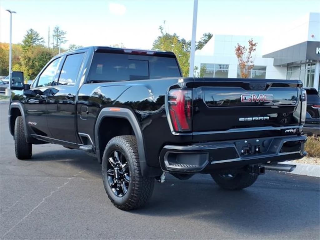 New 2026 GMC Sierra 2500 HD AT4 Truck Crew Cab