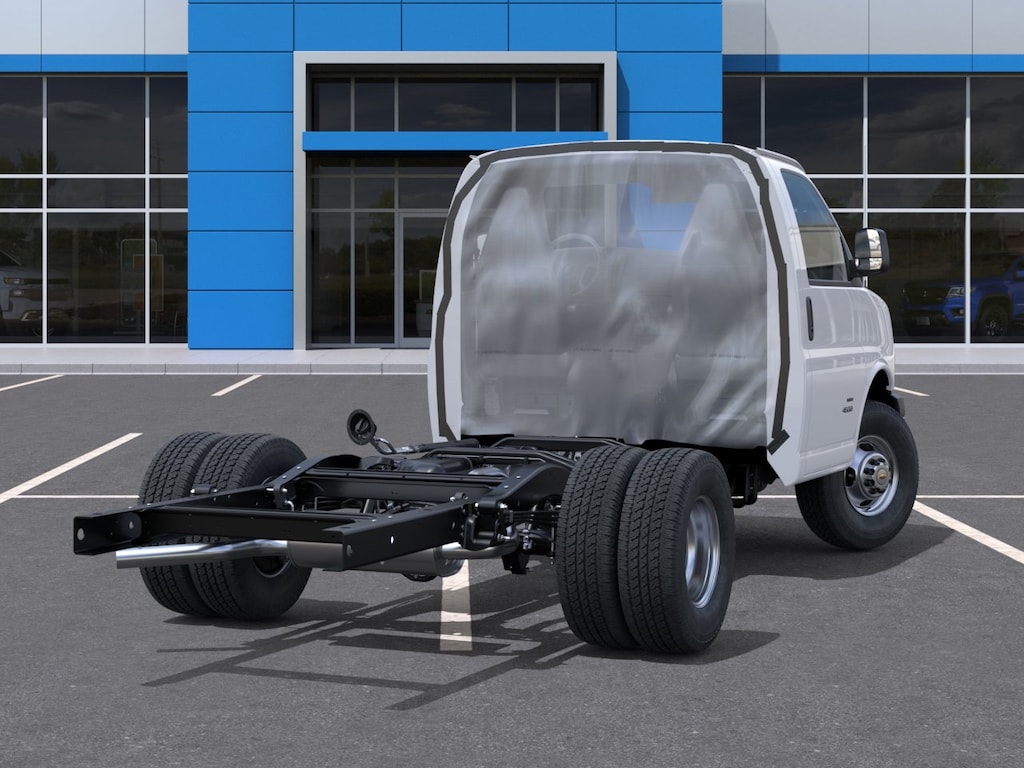 New 2026 Chevrolet Express Cutaway 3500 1WT Cutaway Van