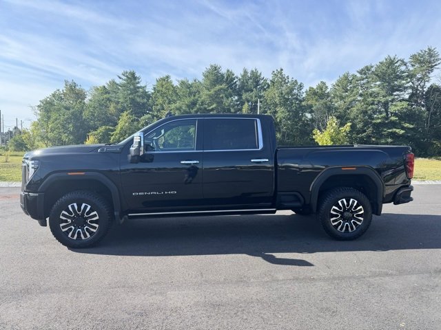 2024 Gmc Sierra 3500 HD Denali Ultimate photo 2