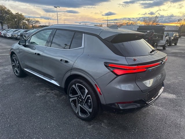 2026 Chevrolet Equinox EV 1LT photo 4