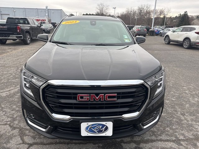 2023 Gmc Terrain SLE photo 2