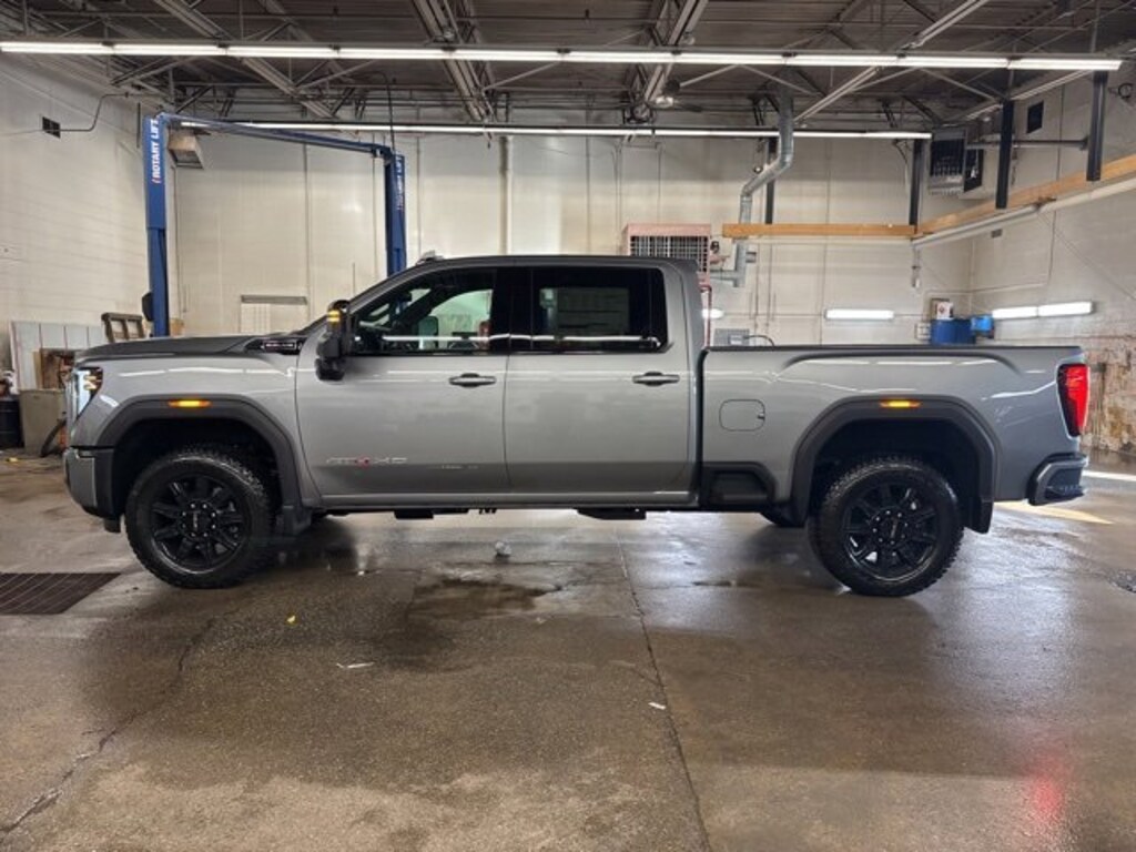 New 2026 GMC Sierra 2500 HD AT4 Truck Crew Cab