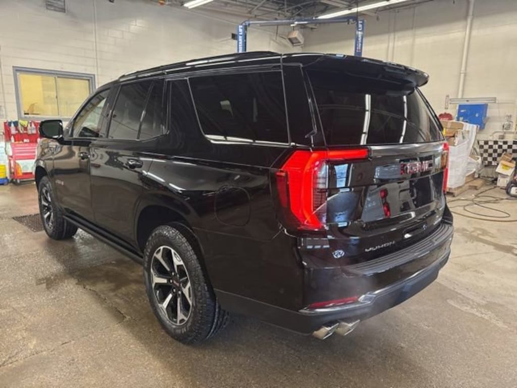 New 2026 GMC Yukon AT4 SUV