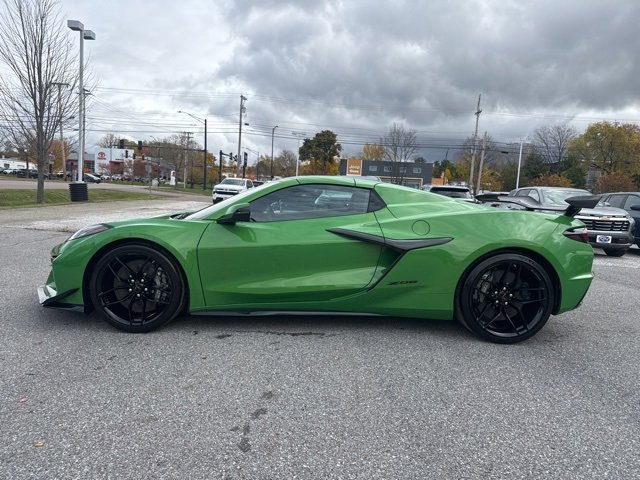 2026 Chevrolet Corvette Z06 1LZ Convertible photo 3