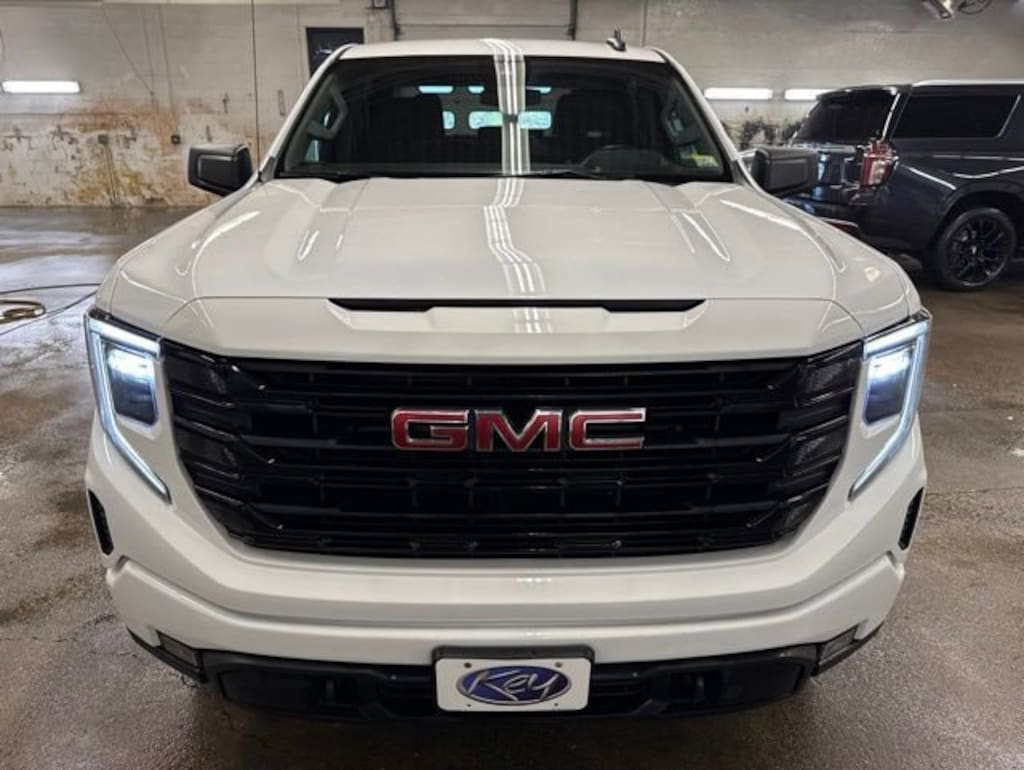 Used 2025 GMC Sierra 1500 Elevation Truck Crew Cab
