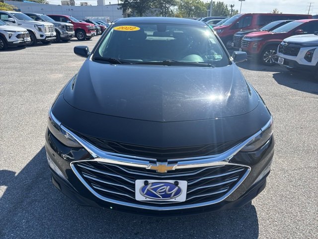 2022 Chevrolet Malibu 1LT photo 2