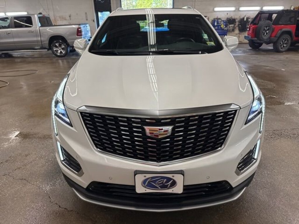 Used 2025 CADILLAC XT5 Premium Luxury SUV