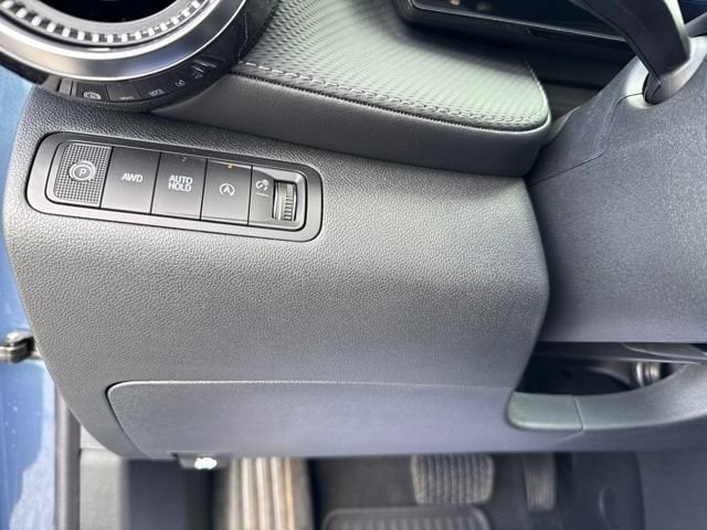 2027 Chevrolet Equinox LT - Photo 21