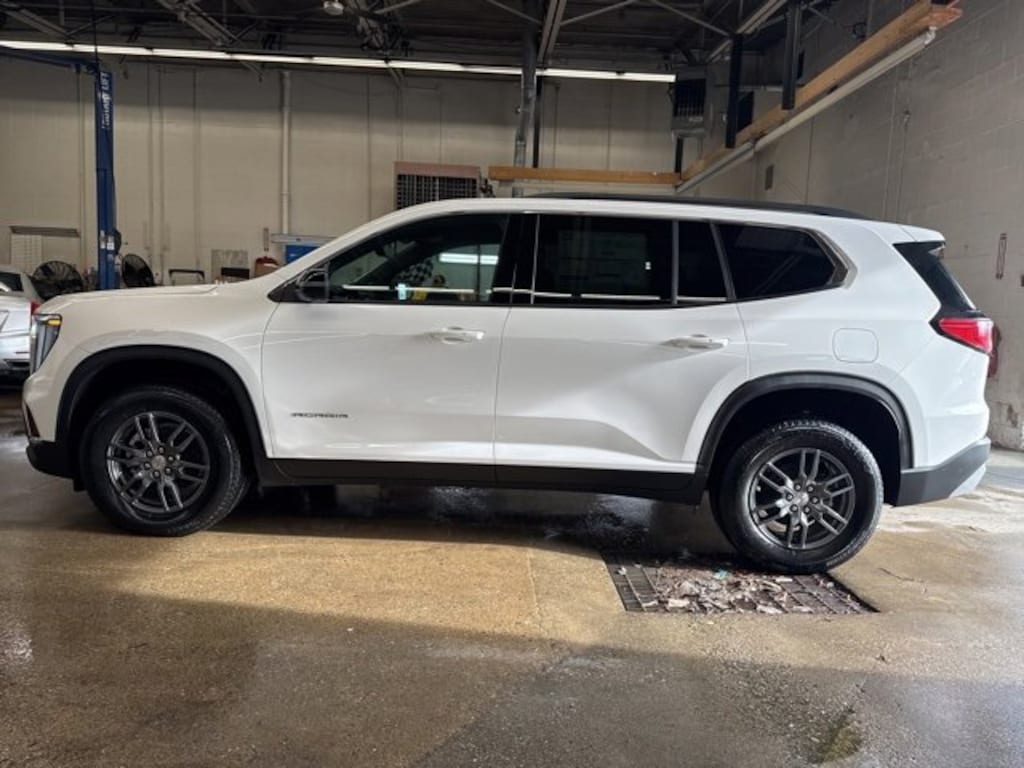 New 2026 GMC Acadia Elevation SUV