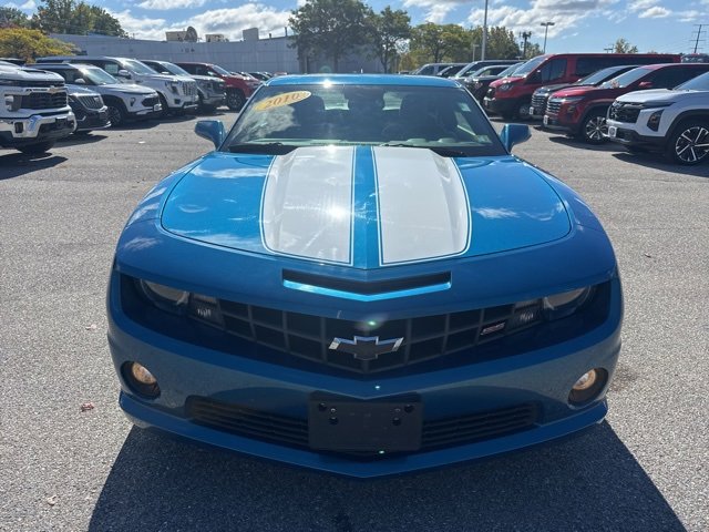 2010 Chevrolet Camaro SS photo 2