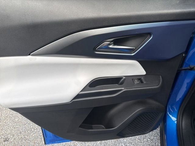 2025 Chevrolet Equinox EV LT - Photo 21