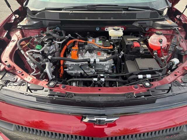 2025 Chevrolet Equinox EV RS - Photo 30