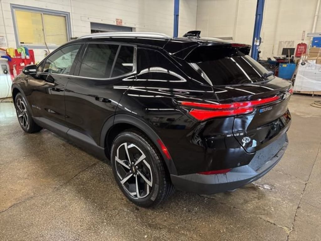 New 2026 Chevrolet Equinox EV LT SUV