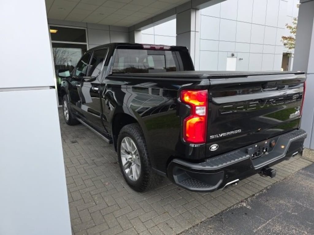 Used 2021 Chevrolet Silverado 1500 High Country Truck Crew Cab