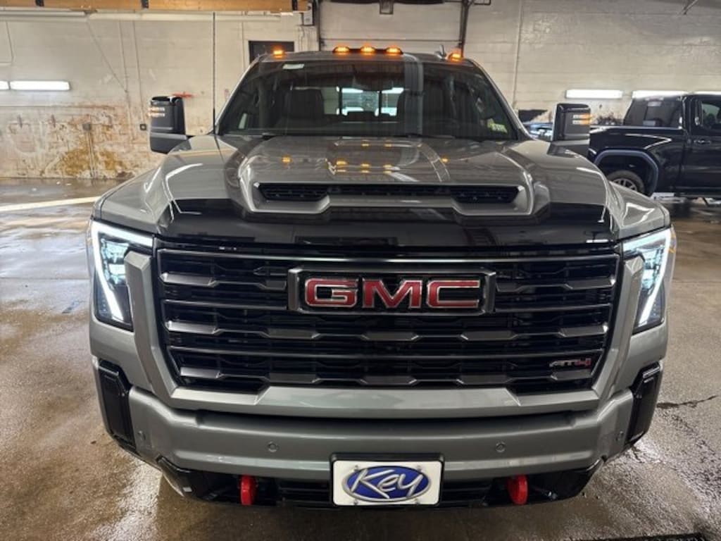 New 2026 GMC Sierra 2500 HD AT4 Truck Crew Cab