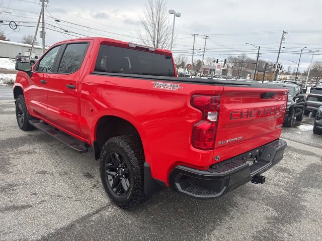 2025 Chevrolet Silverado 1500 Custom Trail Boss photo 4