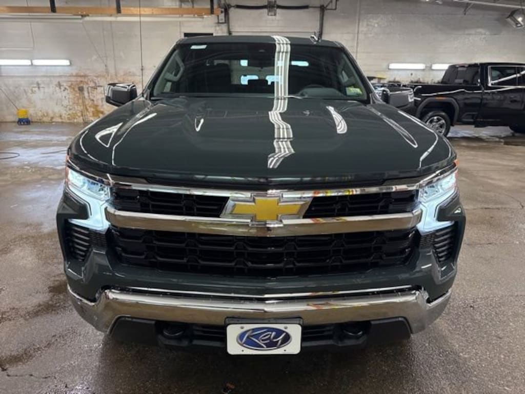 New 2026 Chevrolet Silverado 1500 LT Truck Crew Cab