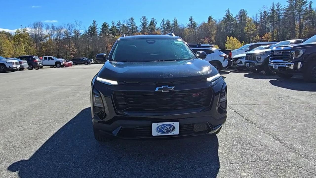 2026 Chevrolet Equinox RS photo 2