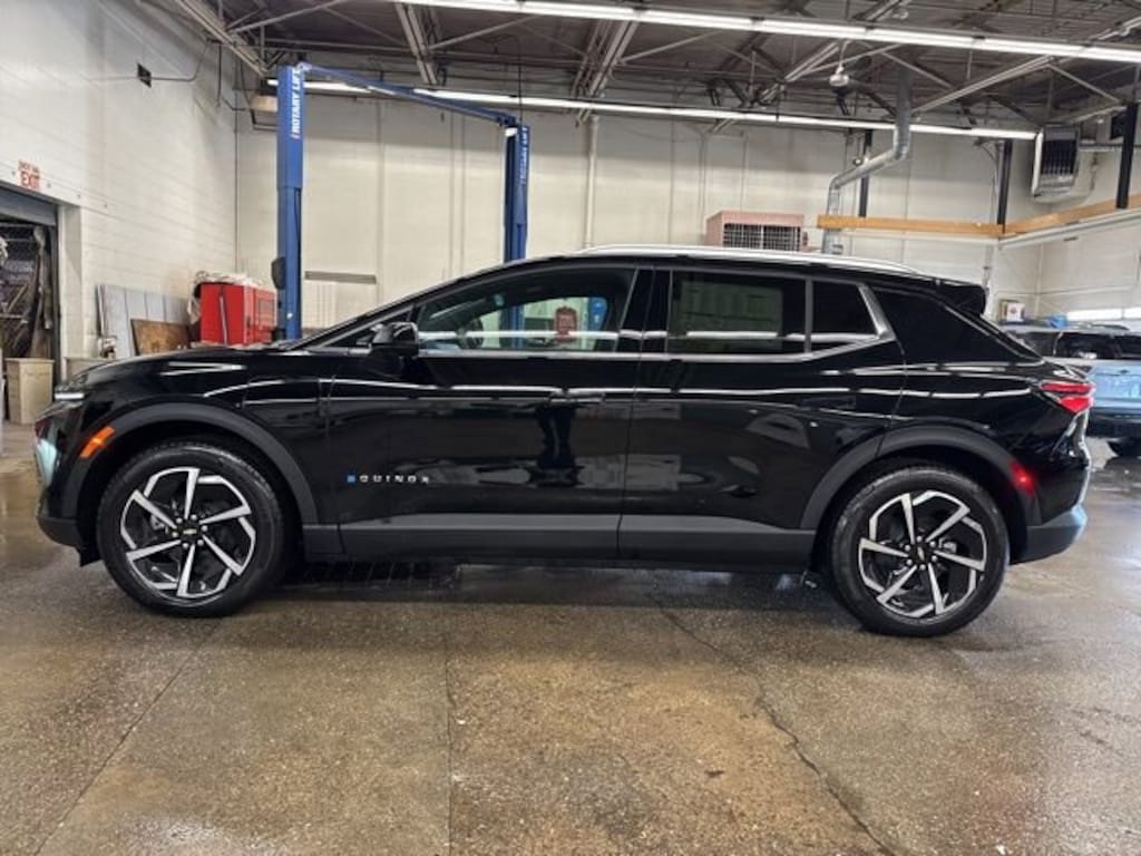 New 2026 Chevrolet Equinox EV LT SUV