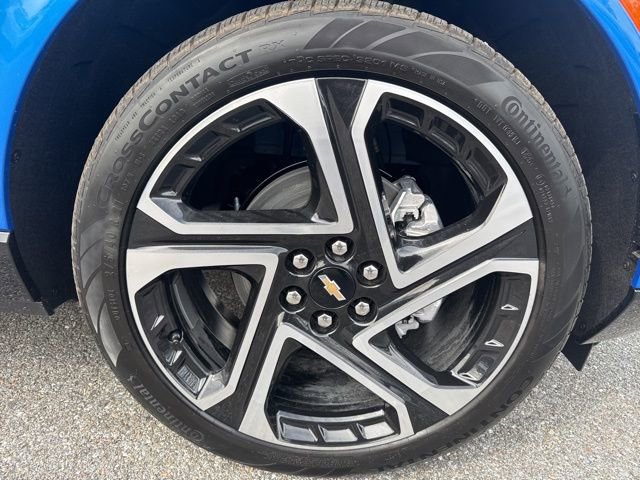 2025 Chevrolet Equinox EV LT - Photo 9