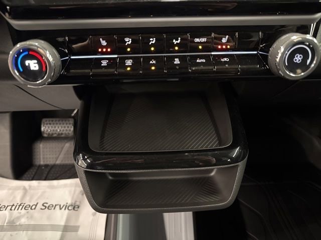 2027 Chevrolet Bolt LT - Photo 17