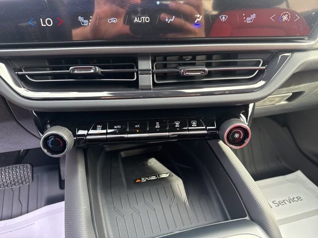 2025 Chevrolet Equinox EV RS - Photo 16