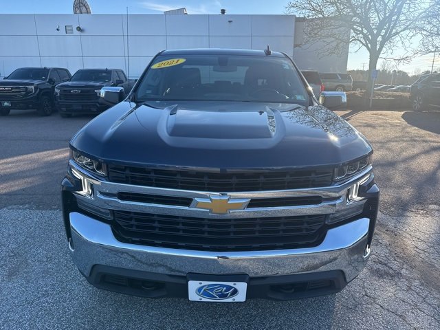 2021 Chevrolet Silverado 1500 LT photo 2