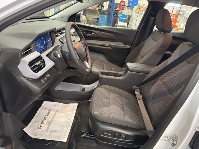 2027 Chevrolet Bolt LT - Photo 11