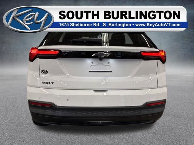 2027 Chevrolet Bolt LT - Photo 6