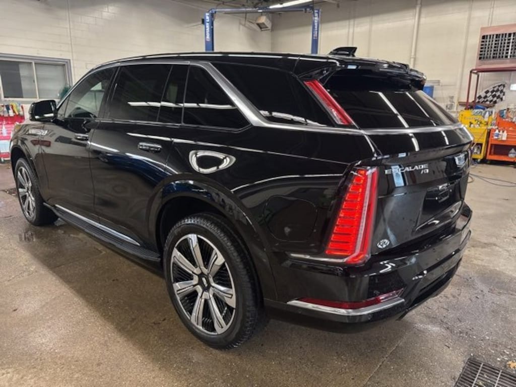 Used 2025 CADILLAC Escalade IQ Luxury 1 SUV