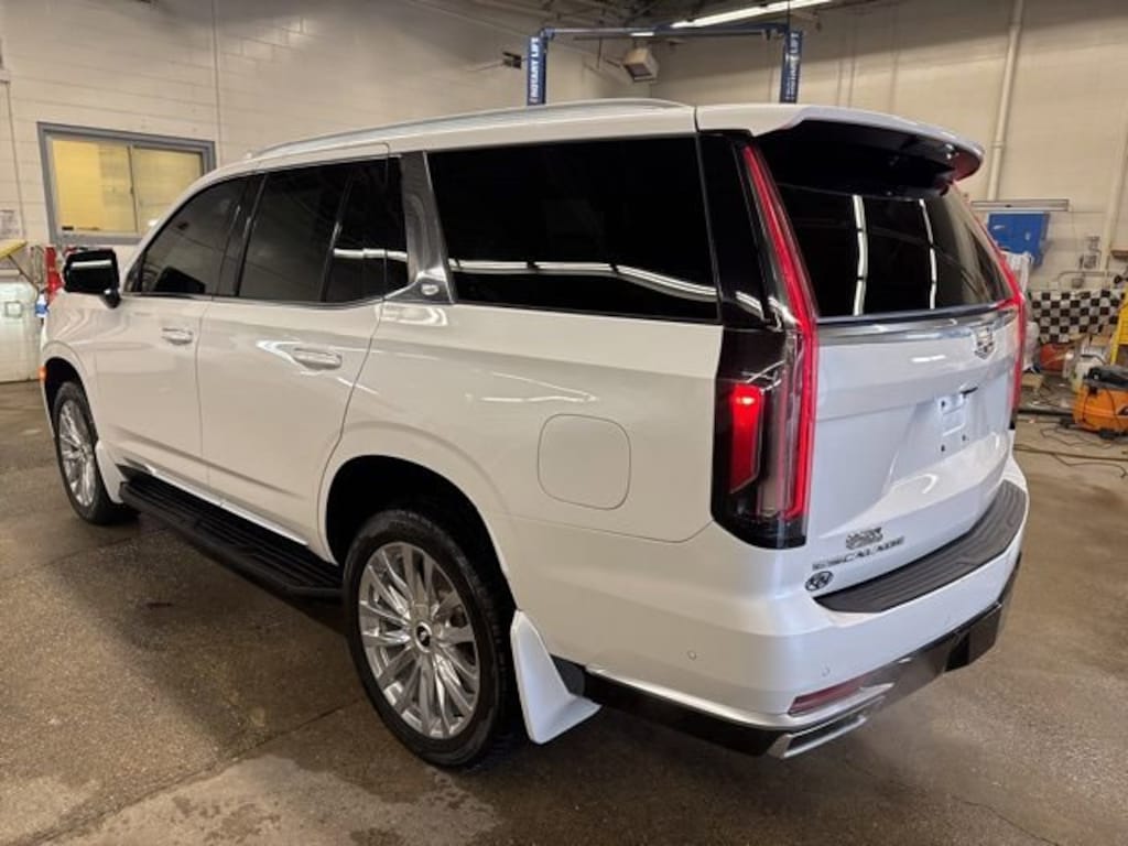 Used 2022 CADILLAC Escalade Premium Luxury SUV