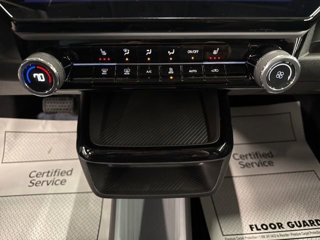 2027 Chevrolet Bolt LT - Photo 18