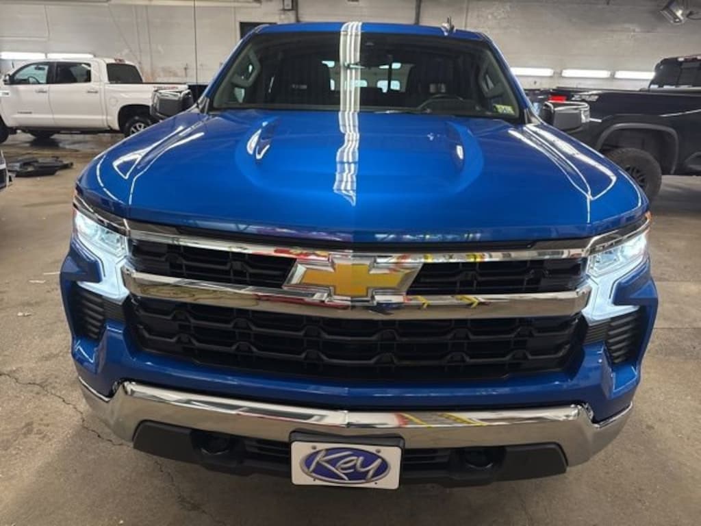 Used 2024 Chevrolet Silverado 1500 LT Truck Crew Cab