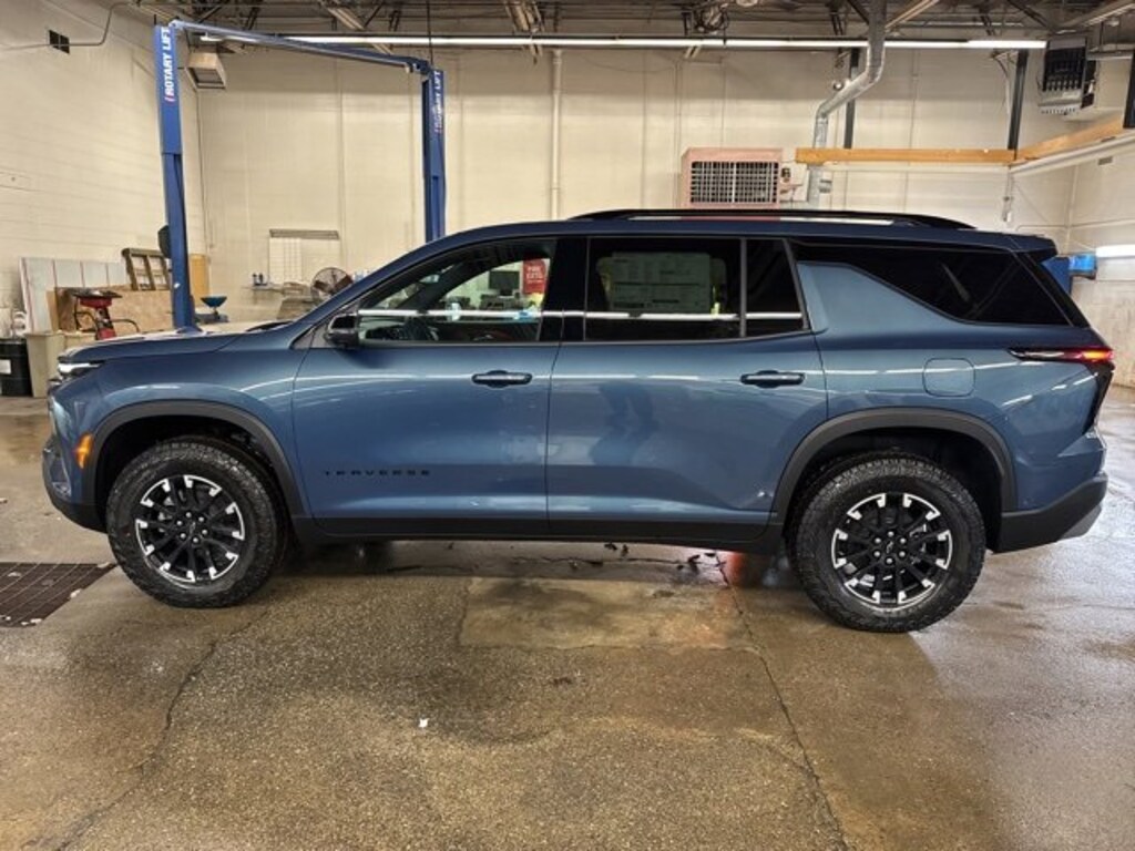 New 2026 Chevrolet Traverse Z71 SUV