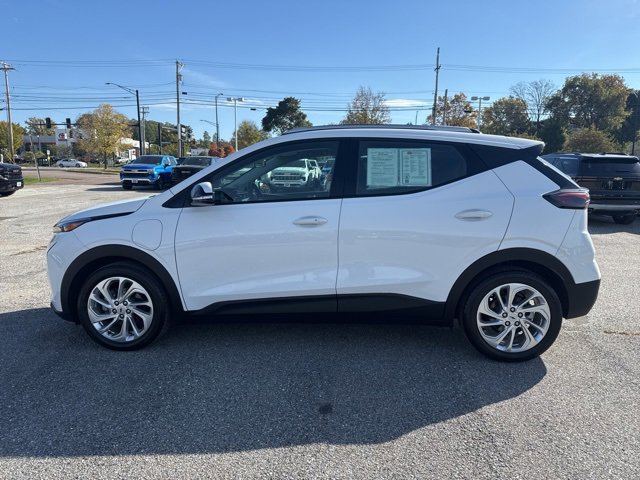 2023 Chevrolet Bolt EUV photo 2