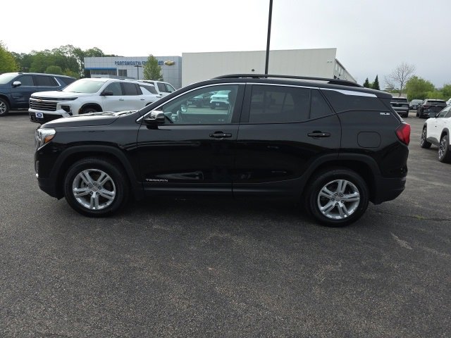 2021 Gmc Terrain SLE photo 2