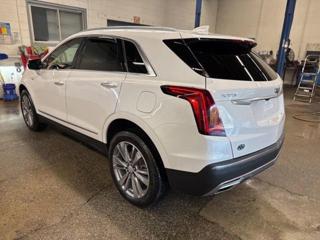 Used 2025 CADILLAC XT5 Premium Luxury SUV