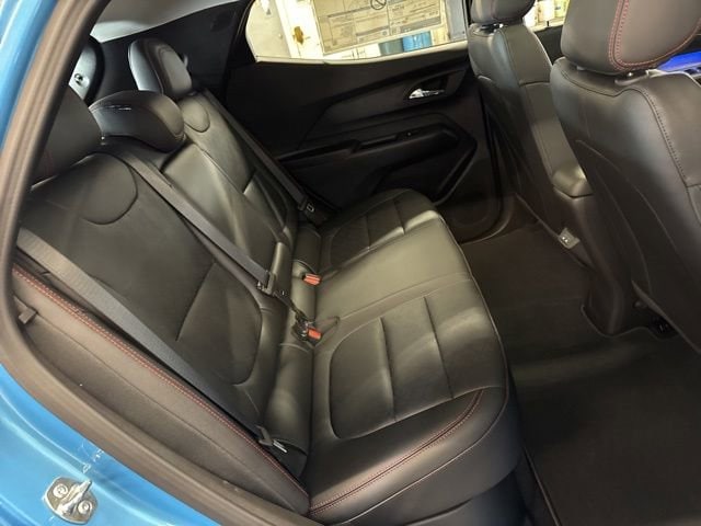 2027 Chevrolet Bolt RS - Photo 16