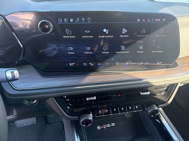 2026 Chevrolet Suburban Premier - Photo 15