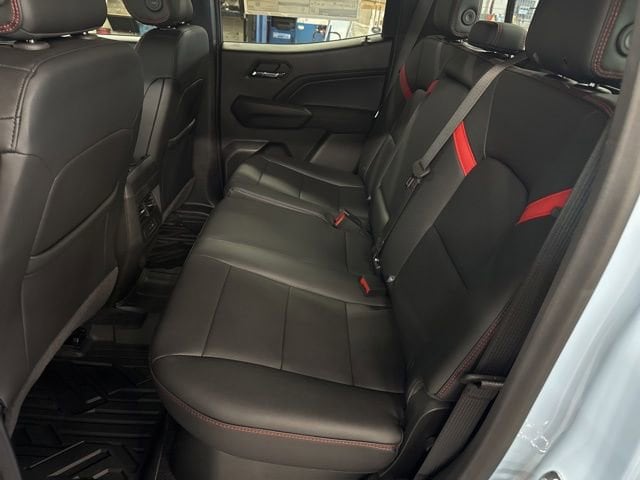 2026 Chevrolet Colorado Z71 - Photo 22