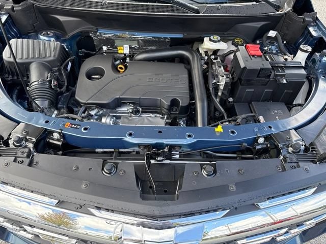 2027 Chevrolet Equinox LT - Photo 30