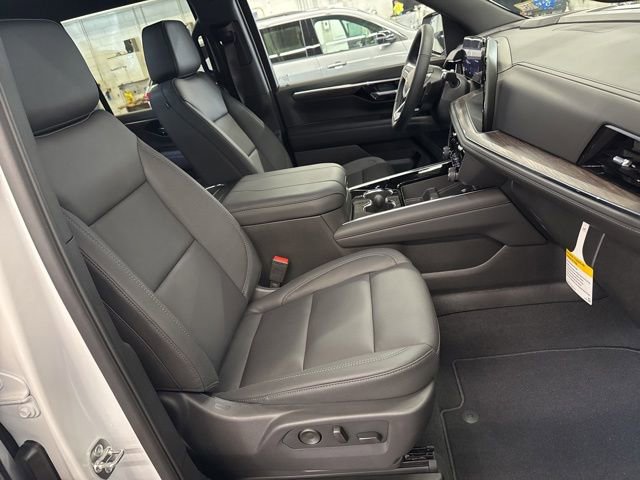 2026 Chevrolet Tahoe LT - Photo 29